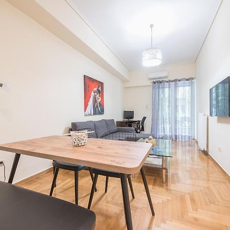 Elegant Home In Quiet Street By Cloudkeys 雅典 外观 照片